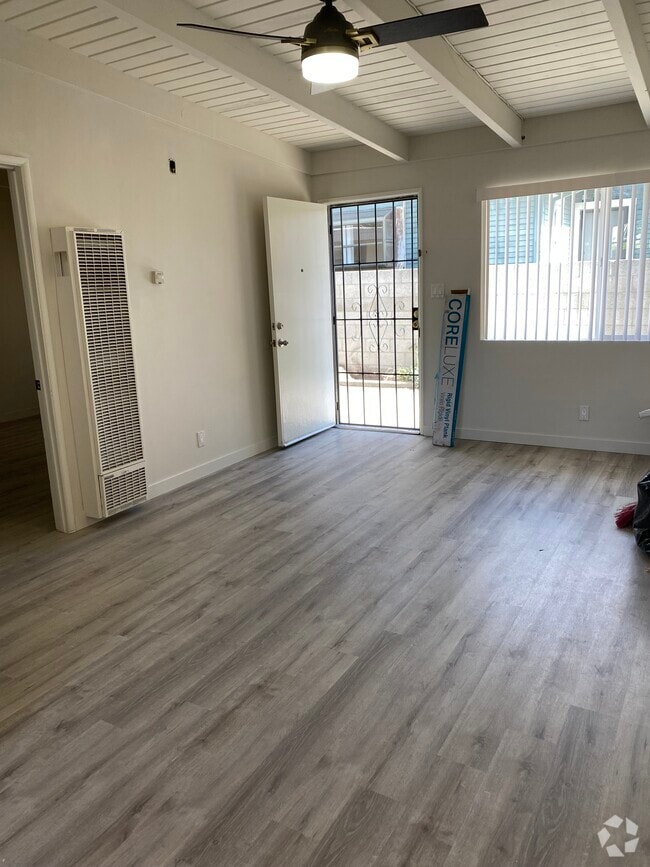Building Photo - 2316 Virginia Ave Rental