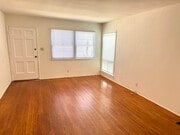 Living Room - 1037 Ocean Park Blvd Unit ALowerFront