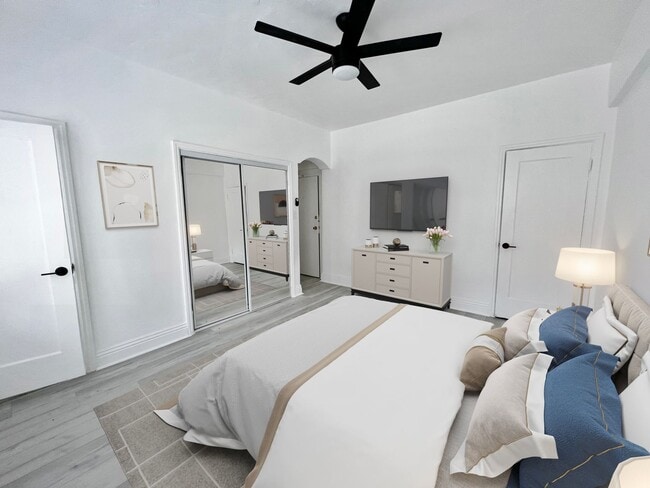 Photo - The Du Barry