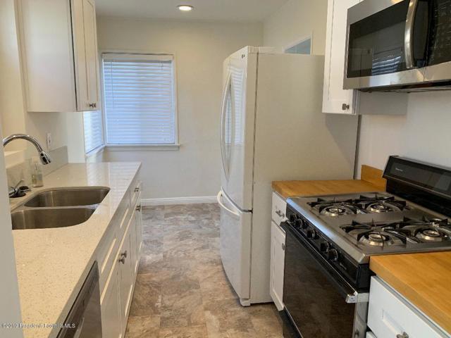 Photo - 10526 Langmuir Ave