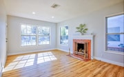 Photo - 6621 Lindley Ave