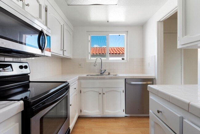 Photo - Gorgeous Beach Close Carlsbad Condo! Unit B