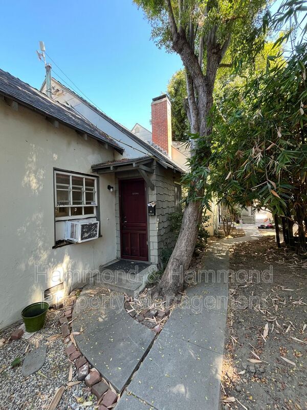 Photo - 11044 Otsego St