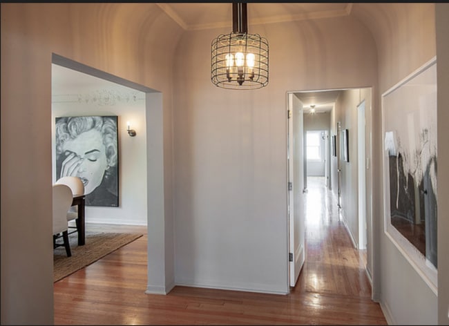 Center Hall - 148 S Orange Dr Unit 148 Upper