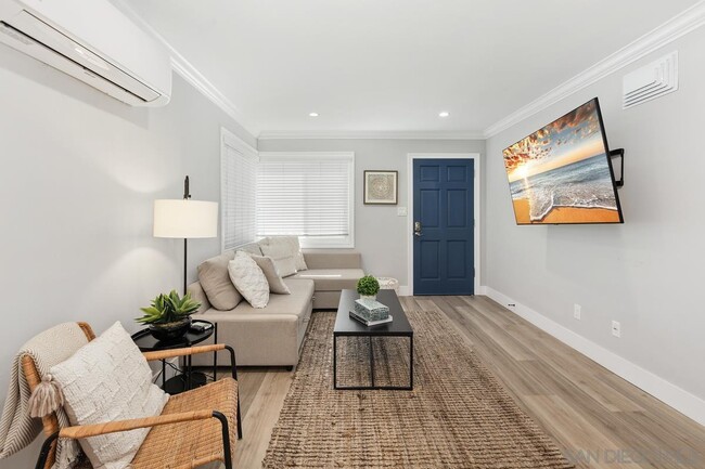 Photo - 852 Olive Ave