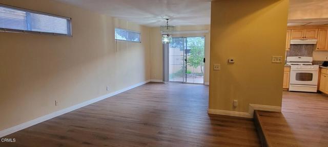 Photo - 3124 Vineland Ave