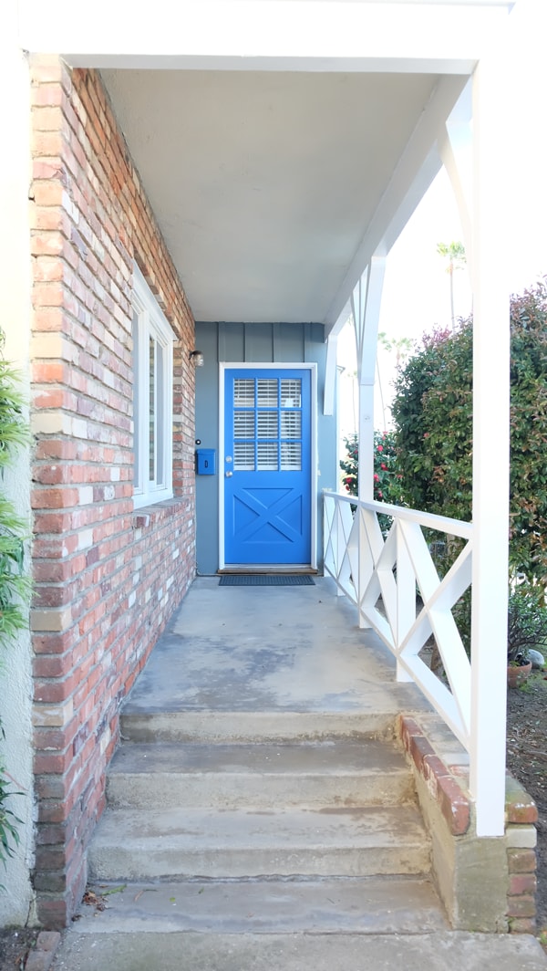front porch - 1236 Manhattan Beach Blvd Unit Apt D