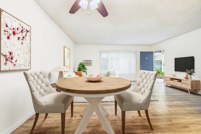Photo - Buffalo Sherman Oaks Apartments
