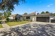 Photo - 4563 Hempstead St