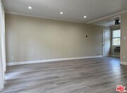 Photo - 567 S Wilton Pl