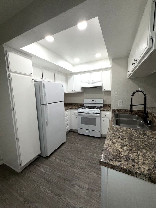 Photo - 4119 Van Buren Boulevard Unit 28