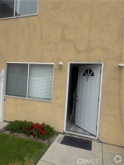 Building Photo - 4302 Howard Ave Unit 3 Rental