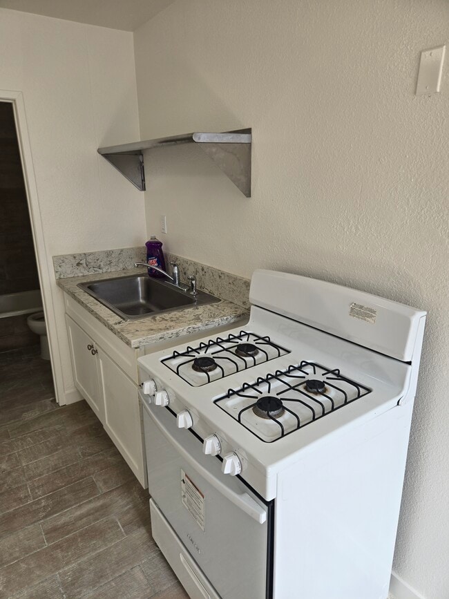 Photo - 22 E 56th St Unit 22 E 56th St