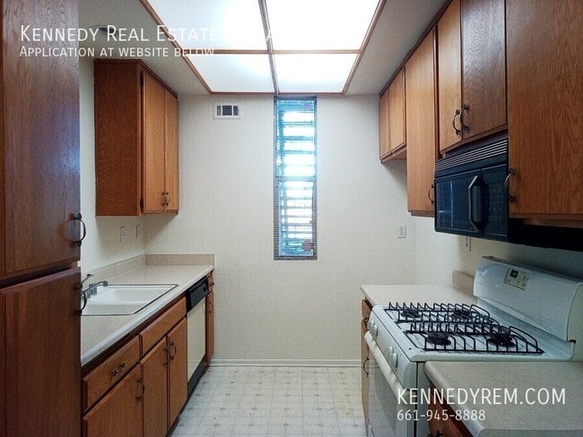 Photo - 2825 West Avenue K-12-105 Unit 105