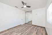 Photo - 555 N Olive St Unit B