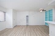 Photo - Beautiful 1 BR in the Heart of North Park ... Apartment Unit 4750 - 2