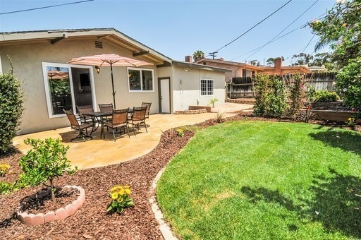 Building Photo - AVAILABLE NOW! GORGEOUS & SPACIOUS 3BD/2BA HOME IN CLAIREMONT! ONLY $4,495/mo!