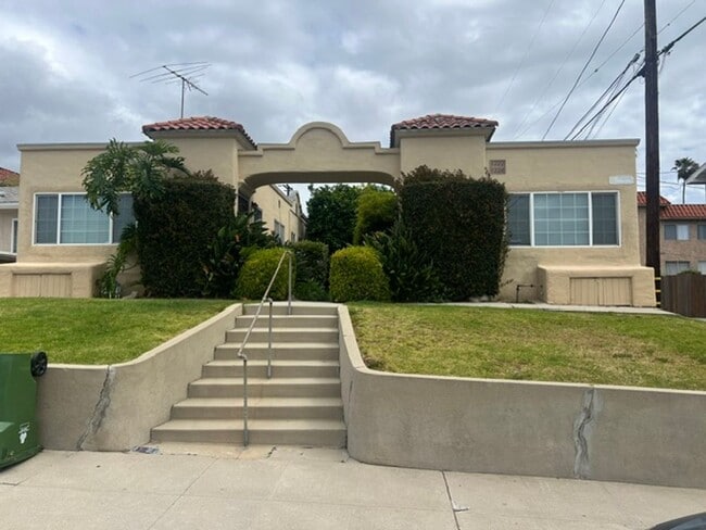 Building Photo - COMING SOON!! Cute One bedroom in Upper San Pedro!!! Unit 1222