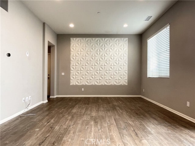 Photo - 355 Catalina Way