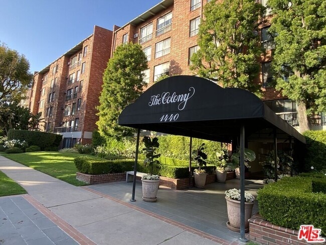 Building Photo - 1440 Veteran Ave Unit 363 Rental