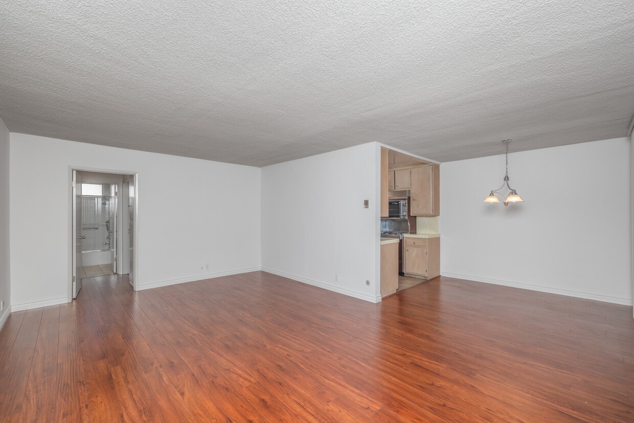 3D Tour - Harper Arms Apartments