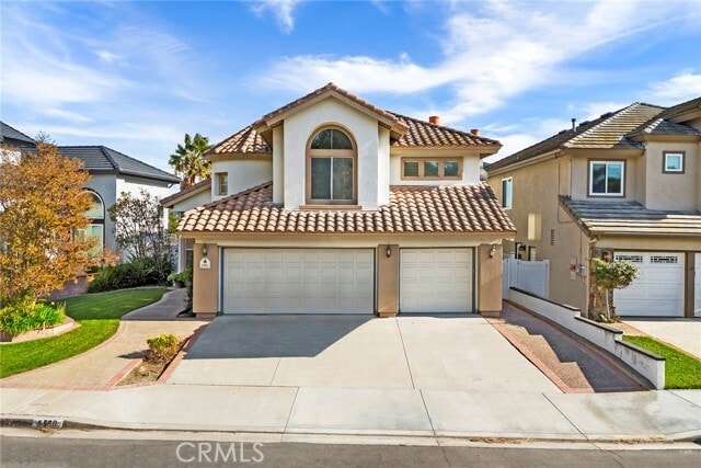 Photo - 5560 Van Gogh Way House