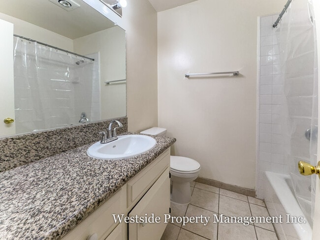 Photo - 11360 Iowa Ave