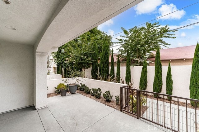 Photo - 129 N 5th St