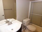 Photo - White Street Apartments