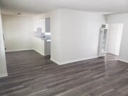 Photo - 4932 Acacia St