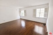 Photo - 214 S Spalding Dr