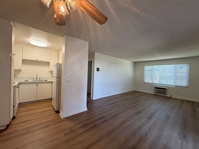 Building Photo - Magnolia Investments Corporate Property Unit Jamacha 1 Bedroom