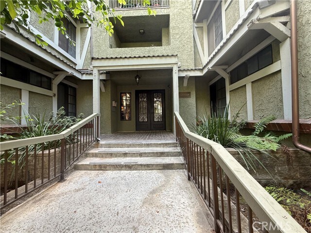 Building Photo - 18324 Clark St Unit 120 Rental