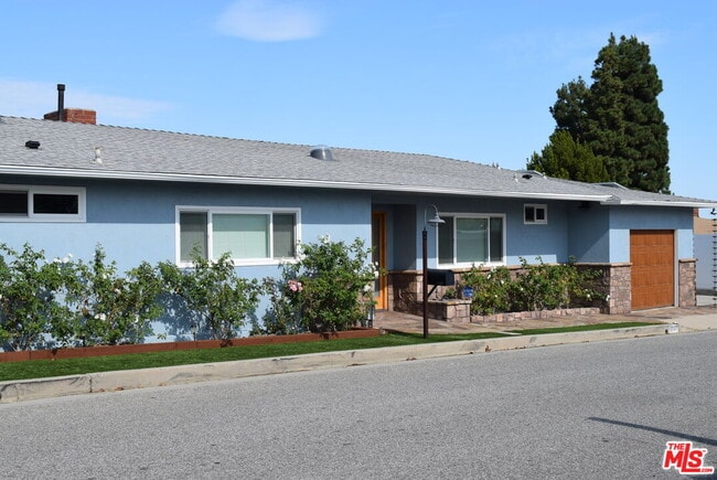 Photo - 11365 Chalon Rd