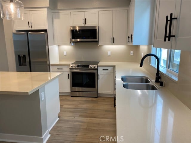 Photo - 2127 Marine Walk