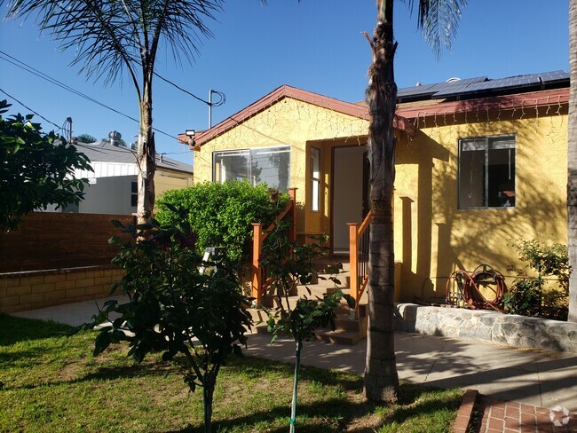 Building Photo - 12818 Woodcock Ave Rental