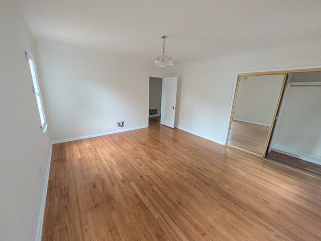 Photo - 1219 Hi Point St