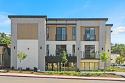 Front Entrance - Sea + Stone Apartments