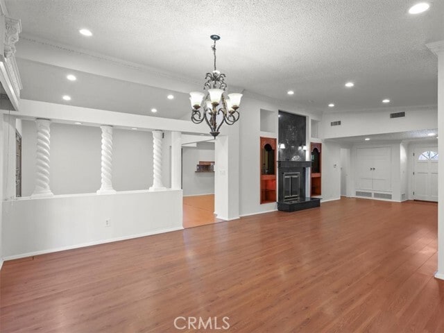 Photo - 8501 Enfield Ave