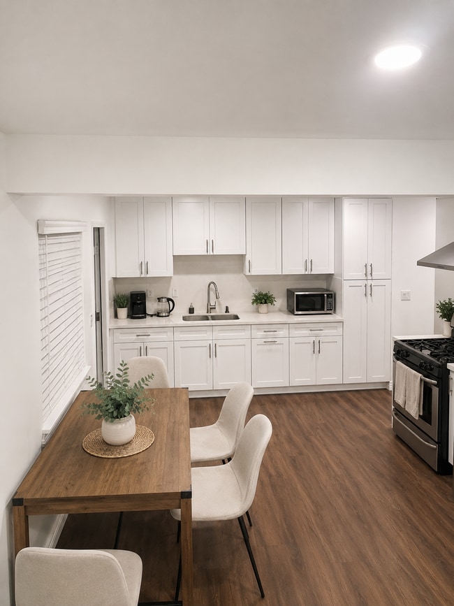 Photo - 3 bedroom, 2 bath with 2 bonus rooms and huge fenced yards!