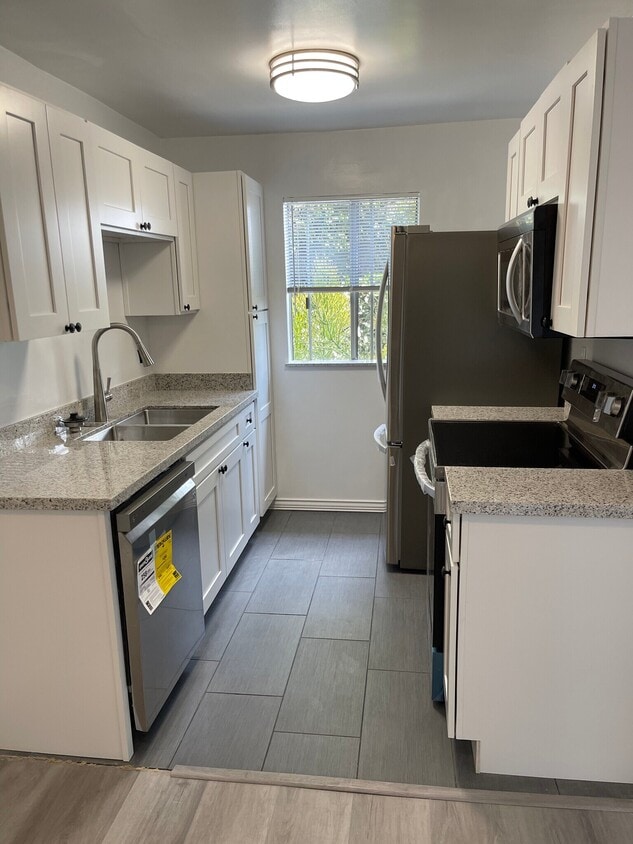 Floor Plan - Unit 2