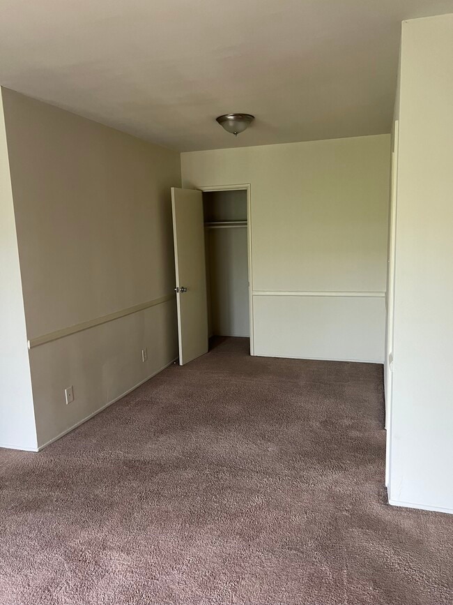 Photo - 11933 W Magnolia Blvd Unit 13