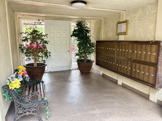 Photo - 11825 Magnolia Apartments