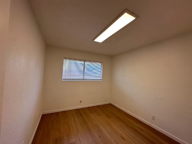 Photo - 16260 Orange St Unit B