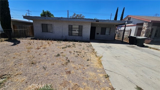 Building Photo - 1541 Rialto Ave