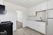 Photo - Updated 1Bdm 1Ba Home in San Diego! - MI Special