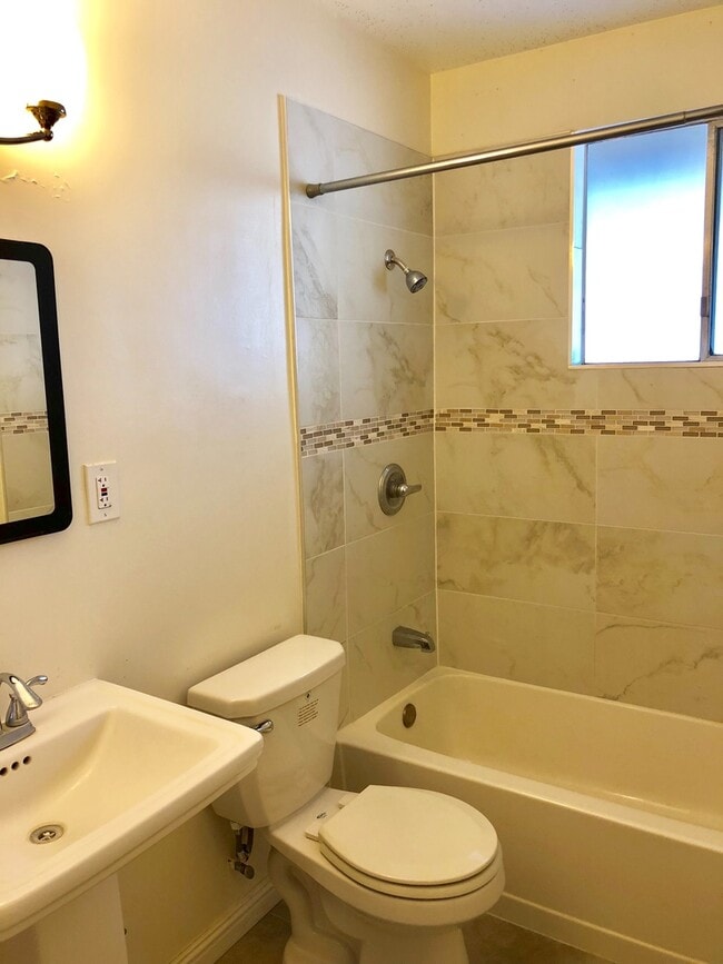 Photo - Spacious Home in Blue Zone Loma Linda!