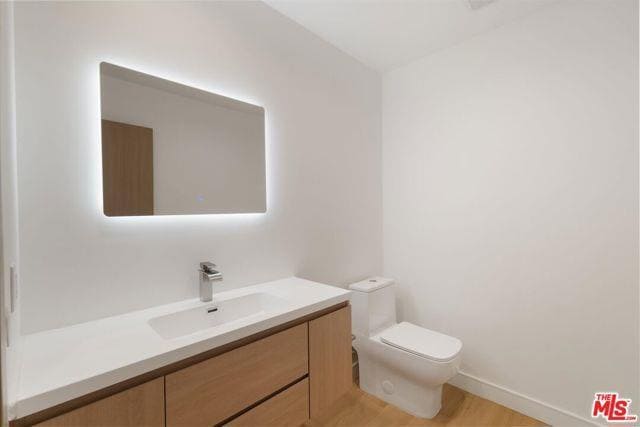 Building Photo - 5530 1/2 Sunnyslope Avenue, Los Angeles, C...