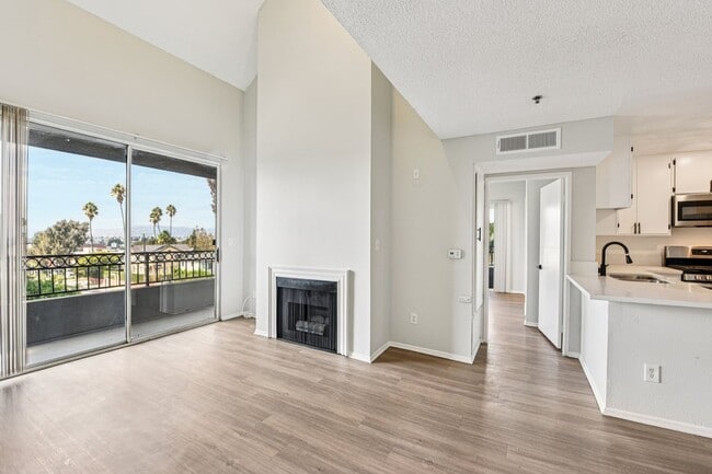 Photo - 310 South Virgil Ave