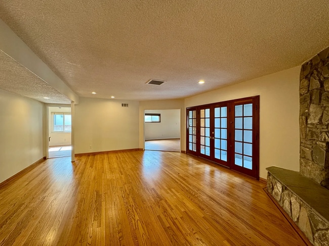 Photo - 6115 Alcove Ave